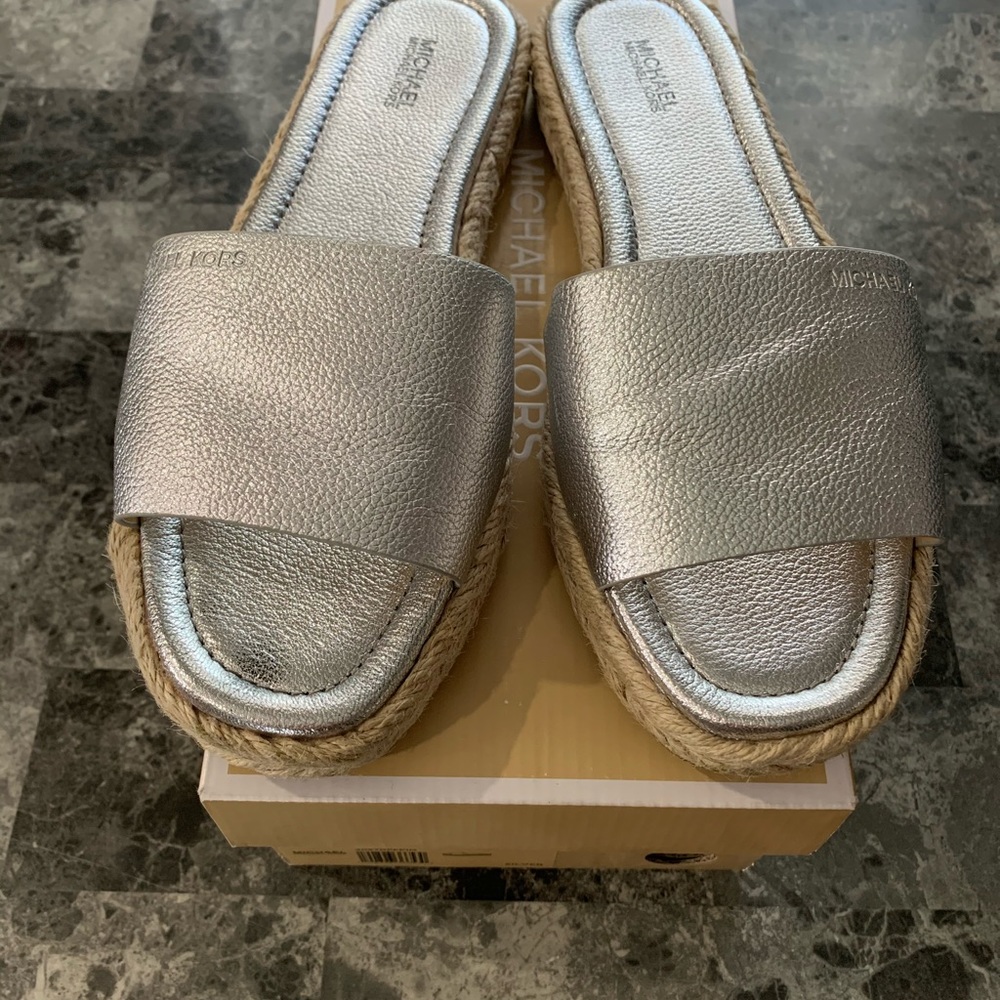 Micheal Kors Sandals